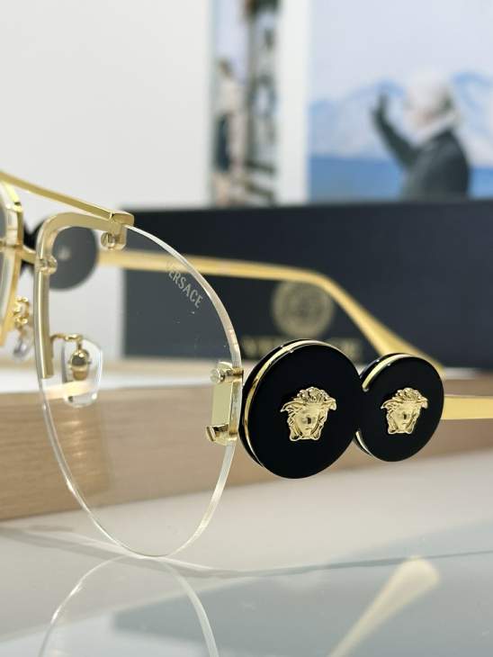 Picture of Versace Sunglasses _SKUfw79279724fw